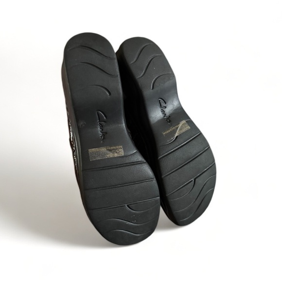 Clarks Bendable's Mules - Picture 4 of 4